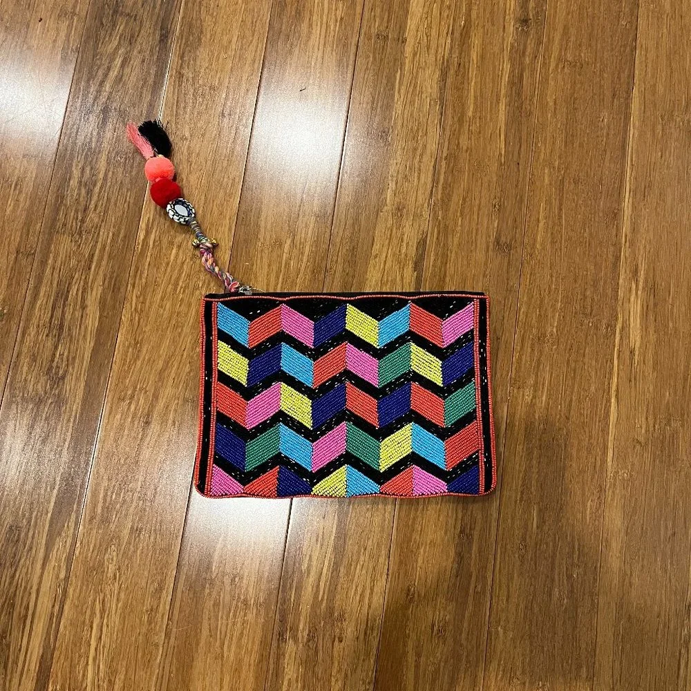 BOGO NWT Bright Beaded Chevron Tasseled Alameda Clutch - Picture 3 of 10